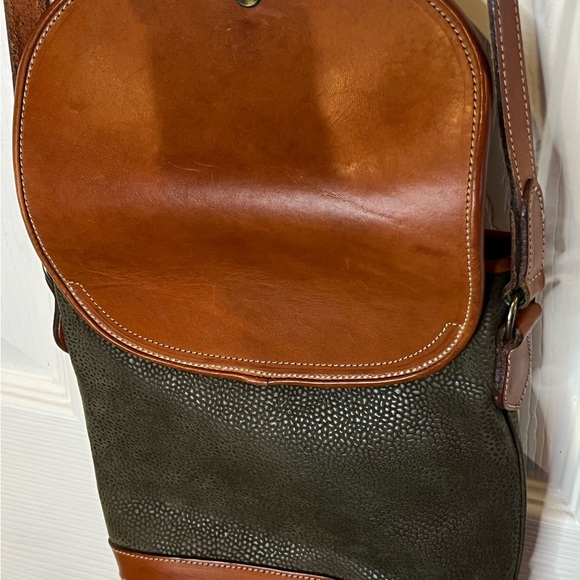 Vintage Mulberry Mole Scotch Grain & Cognac Calf Leather. Crossbody Bucket Bag. - Picture 3 of 13